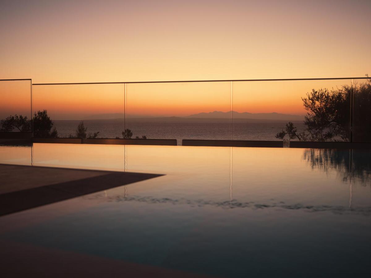 Uparati Villa - Hilltop Sea View Retreat Ciliví Kültér fotó